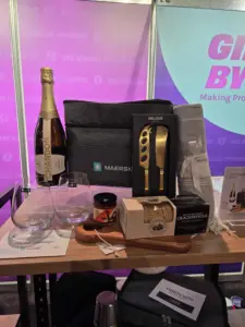 Custom Merch in Perth: Data, Design & Trust — What Works for WA Brands in 2025